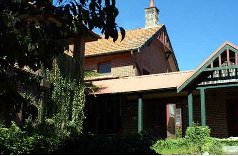 Korowal School - Education Directory 2