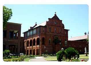 Santa Sabina College - Education Sydney 4