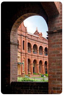 Santa Sabina College - Education Sydney 8