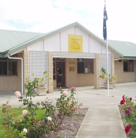 Beaumaris Primary School - Education Directory 3