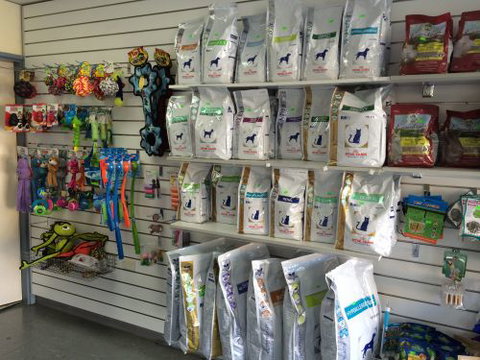 Albion Park Veterinary Hospital - Education Directory 2