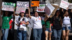 Anti-ICE walkout exposes how school district 'failed' parents, risked student safety: 'Broken my trust' Education SA