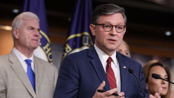 Republicans defy Johnson to advance Democrat-backed Ukraine aid Education SA