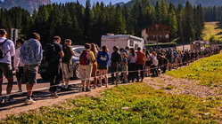 Thousands swarm stunning mountain escape as selfie tourism backlash erupts online Education Directory